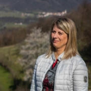 Električna samokolnica - Marinka Pertovt jerkič